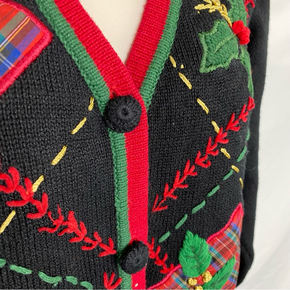 Basic Edition Vintage Holiday Cardigan Sweater Embroidered Mistletoe Medium - Picture 3 of 7